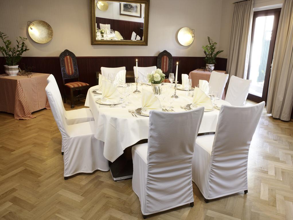 Hotel Kirchspiels Gasthaus Nortorf Екстер'єр фото
