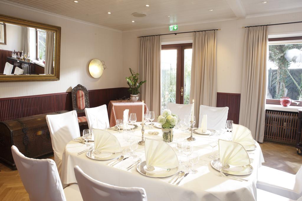 Hotel Kirchspiels Gasthaus Nortorf Екстер'єр фото