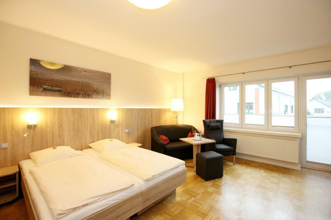 Hotel Kirchspiels Gasthaus Nortorf Екстер'єр фото