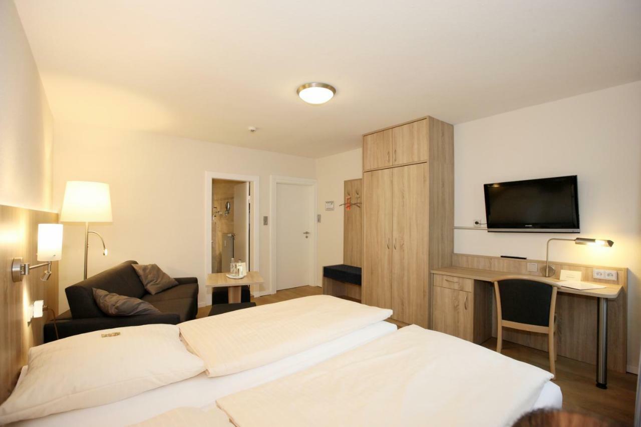 Hotel Kirchspiels Gasthaus Nortorf Екстер'єр фото